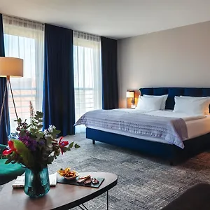 Center East Prenzlauer Berg By Ihg Отель