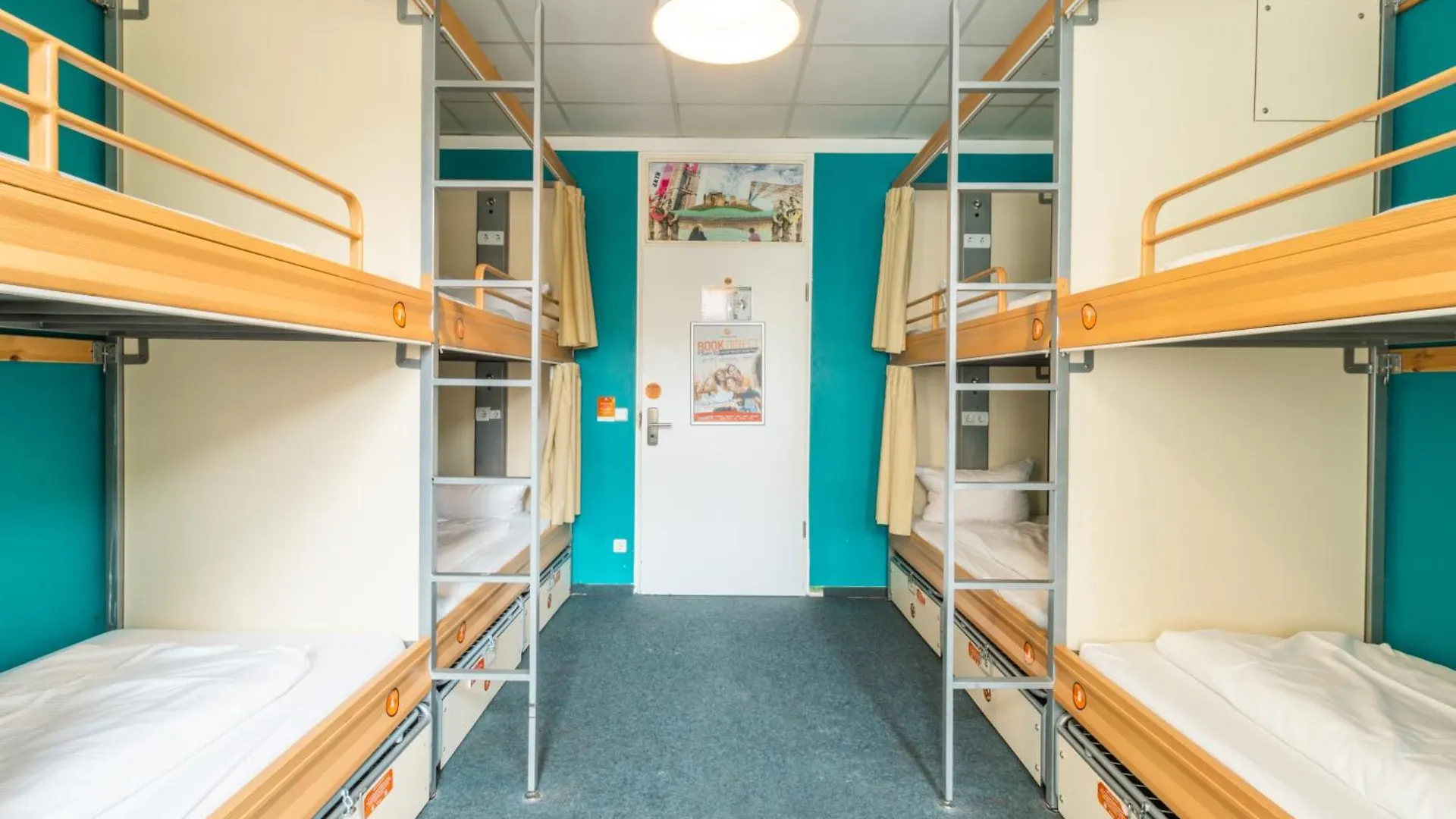 Hostal St. Christopher's apartamentos Berlín Alemania